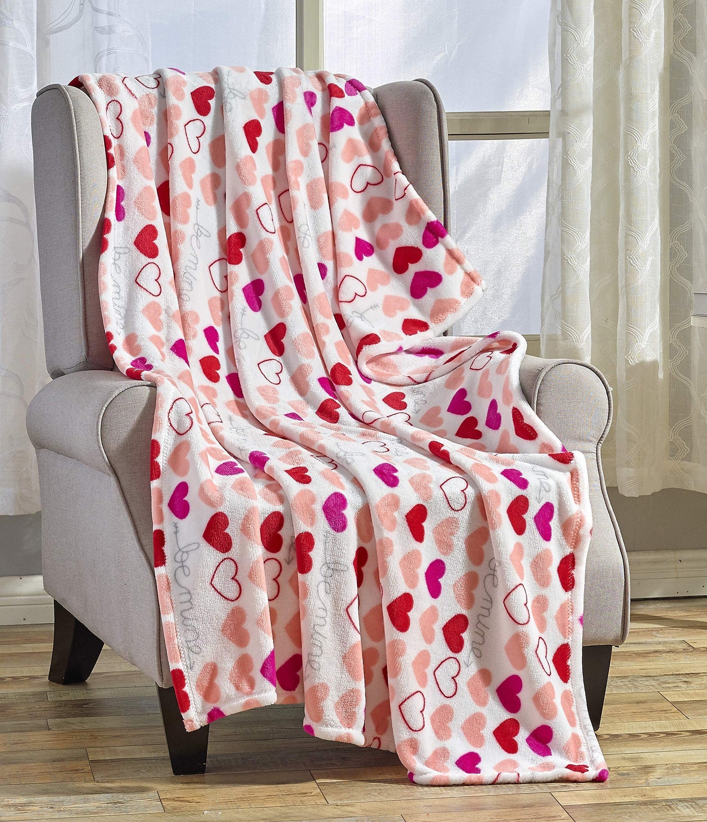 Decor&More Amor Eterno Be Mine Love Collection Valentine's Day Heart Ultra Plush Throw Blanket (50" x 60") -