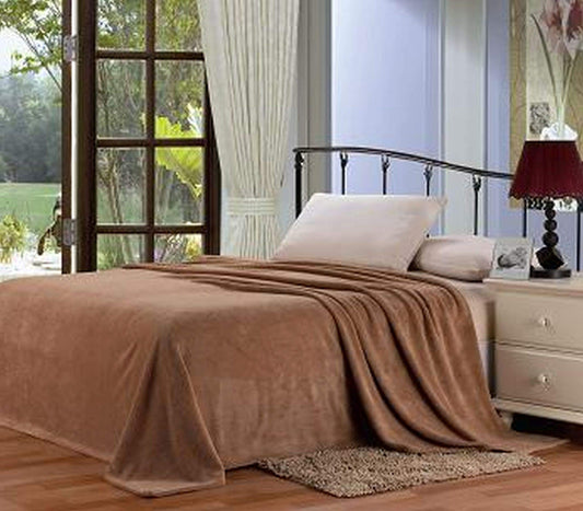 Decor&More Home Essentials Solid Microplush Blanket