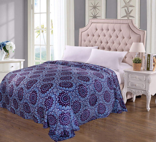 Decor&More Home Essentials Jessica Printed Microplush Blanket