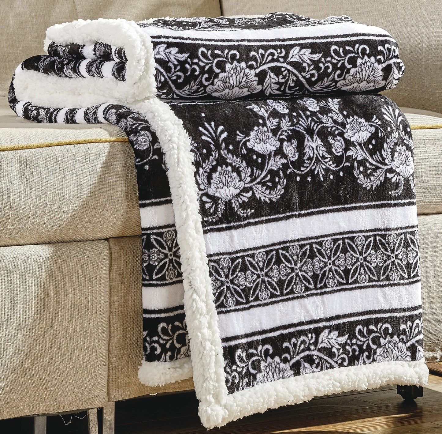 Faith Hope Love Amor Eterno Be Mine Love Collection Valentine'S Day Heart Ultra Plush Throw Blanket - Odelia
