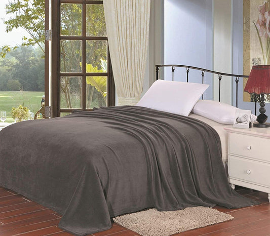 Décor&More Home Essentials Solid Microplush Blanket