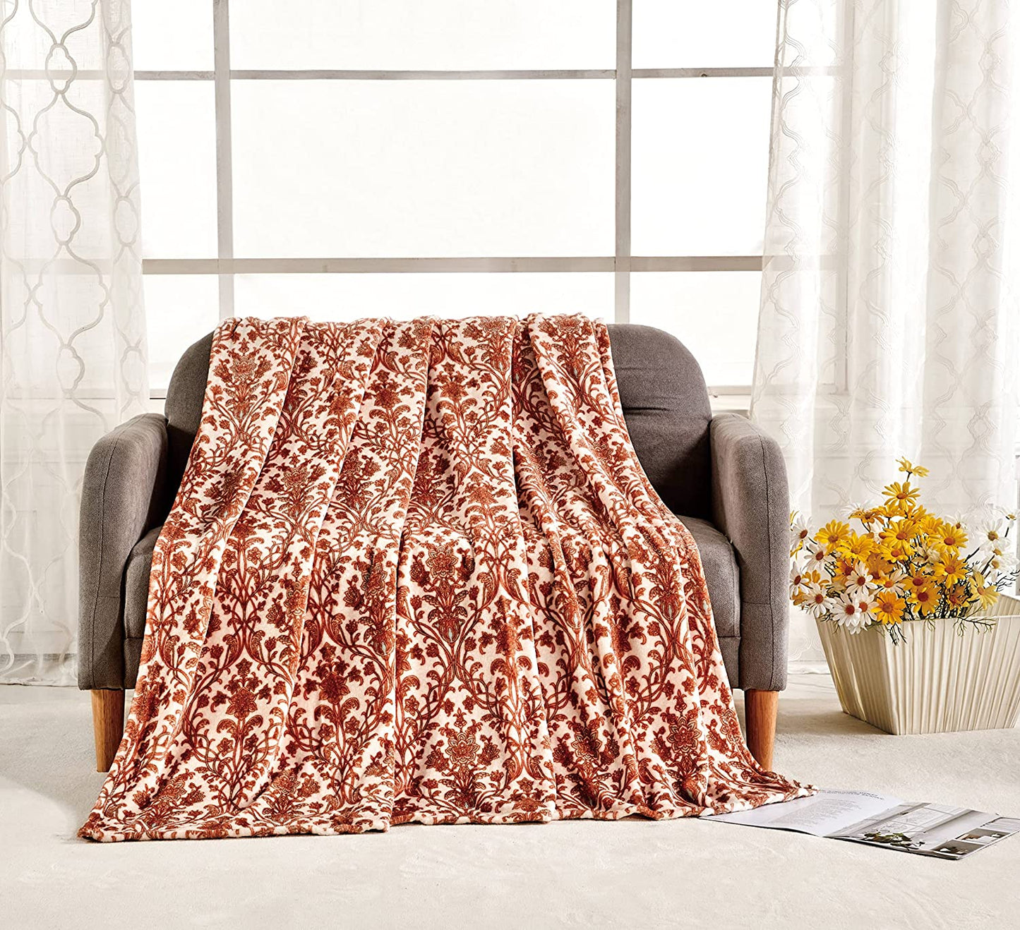 Floral Vine Luxe Plush Holiday Twin Size Blanket (60" x 90")