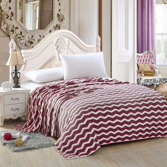 Décor&More Home Essentials Chevron Microplush Blanket